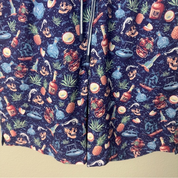 Peter Millar NWT Men’s Ship Faced Pirate Swim Trunks - Picture 4 of 10